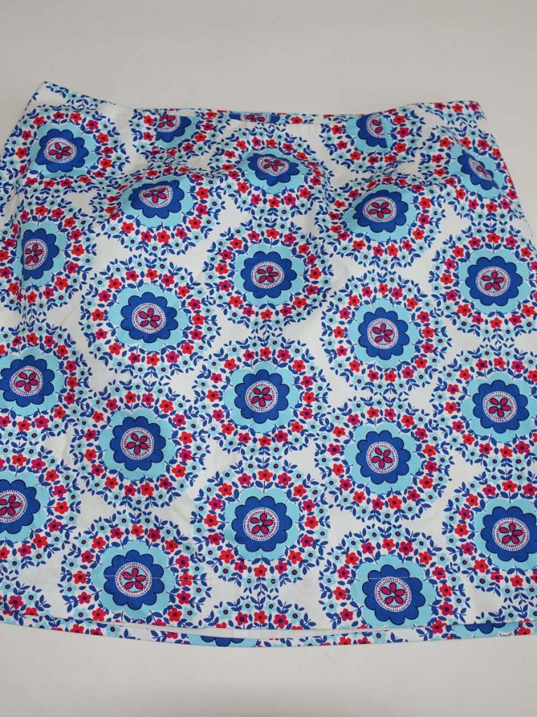 Talbots Women's Mini Skirt Size 16wp Blue White Red Cotton Floral Print Petite